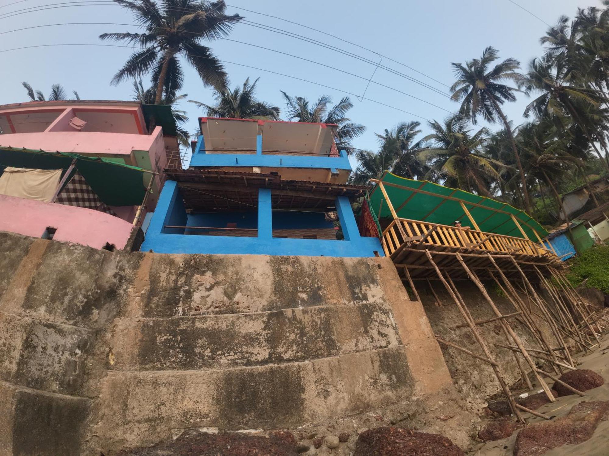 Om Ganesh Guest House Cliffside Arambol Luaran gambar