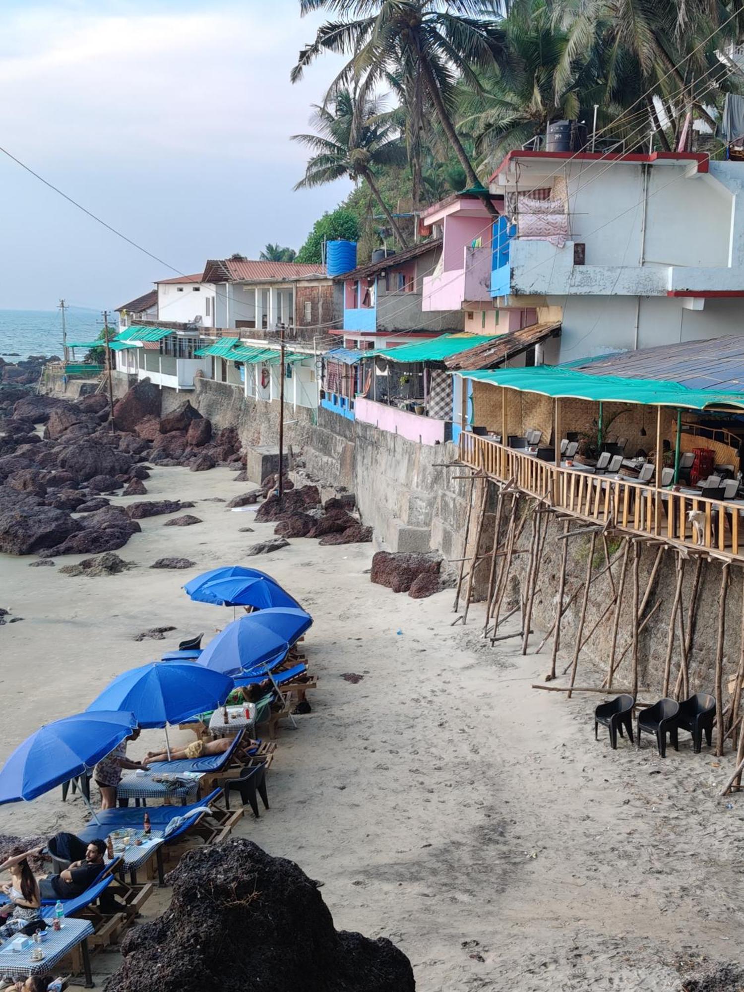 Om Ganesh Guest House Cliffside Arambol Luaran gambar
